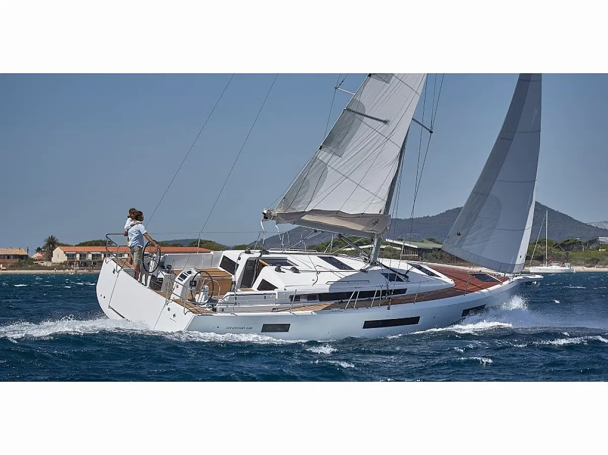 Sun Odyssey 440