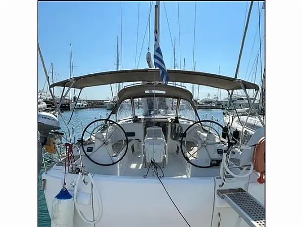 Sun Odyssey 469