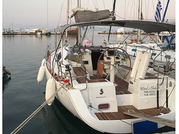 Oceanis 37