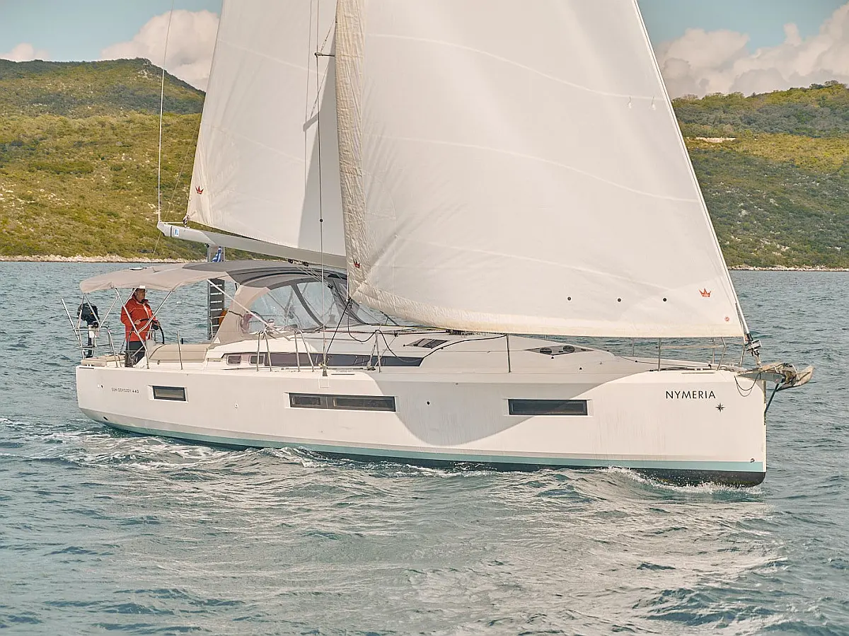 Sun Odyssey 440