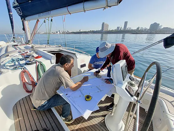 Pre-Charter Briefing Abroad 